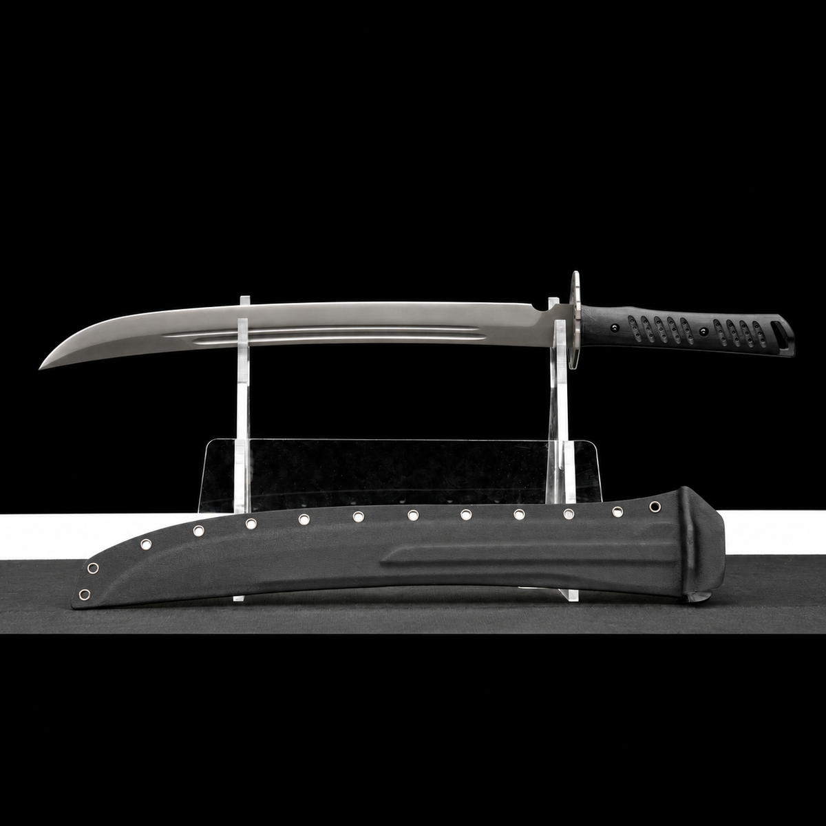 Storm Crow Short Sword