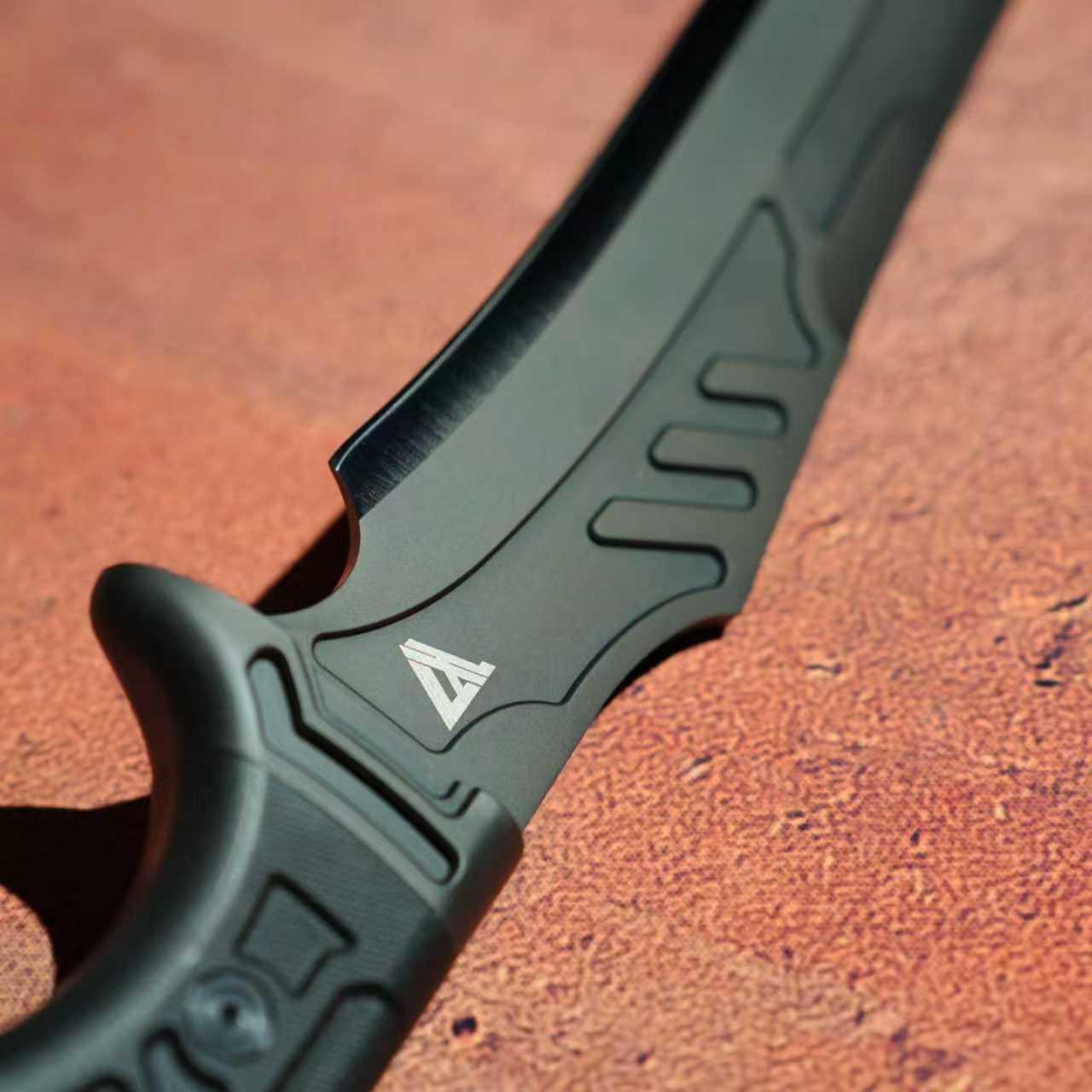 Titan DC53 Tactical Knife