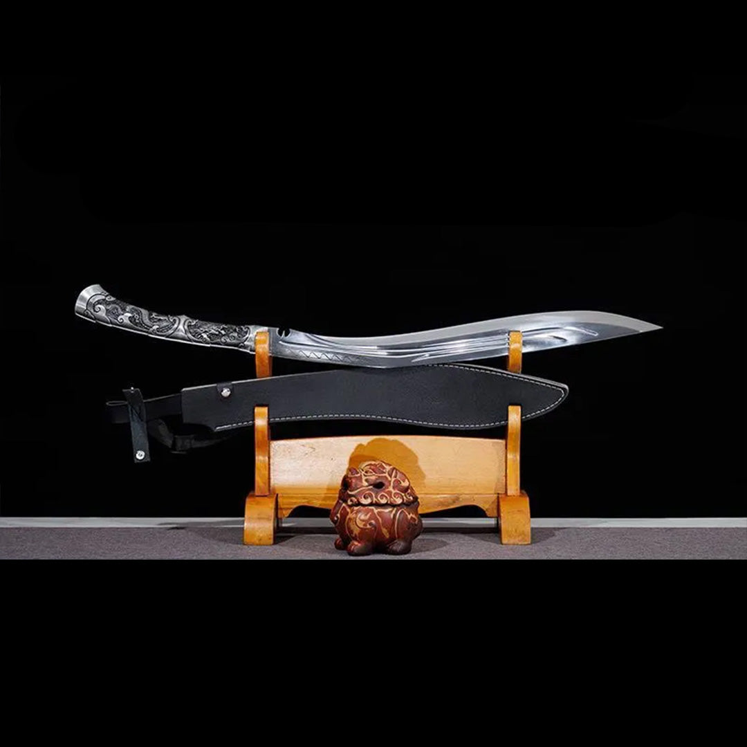 Nepalese curved knife
