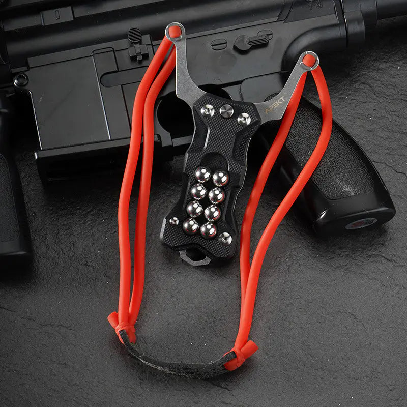New G10 handle slingshot folding knife