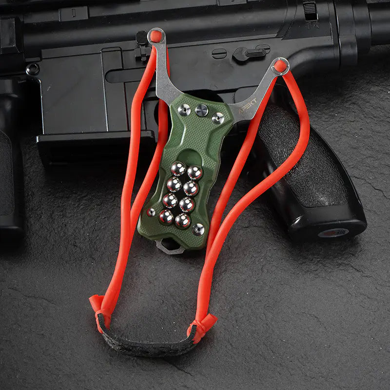 New G10 handle slingshot folding knife