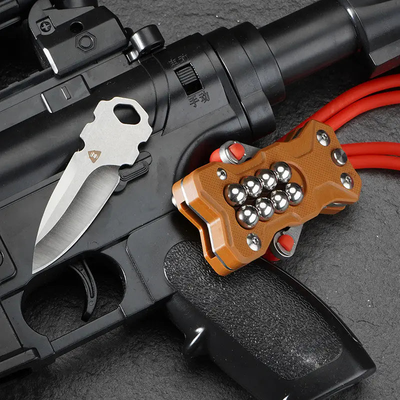 New G10 handle slingshot folding knife
