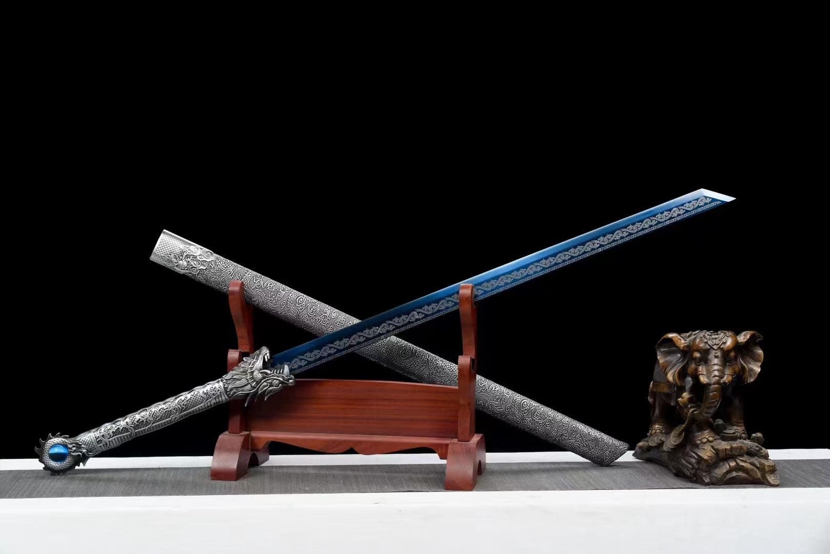 boxkatana Handmade Ao Tian Manganese Steel Chinese Sword Baked blue engraving