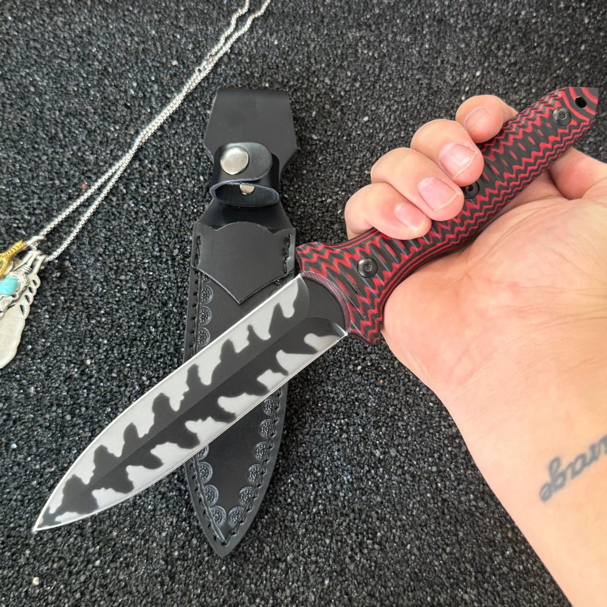 Crimson Snake:Camping & Survival Full-Tang Fixed Blade EDC Knife