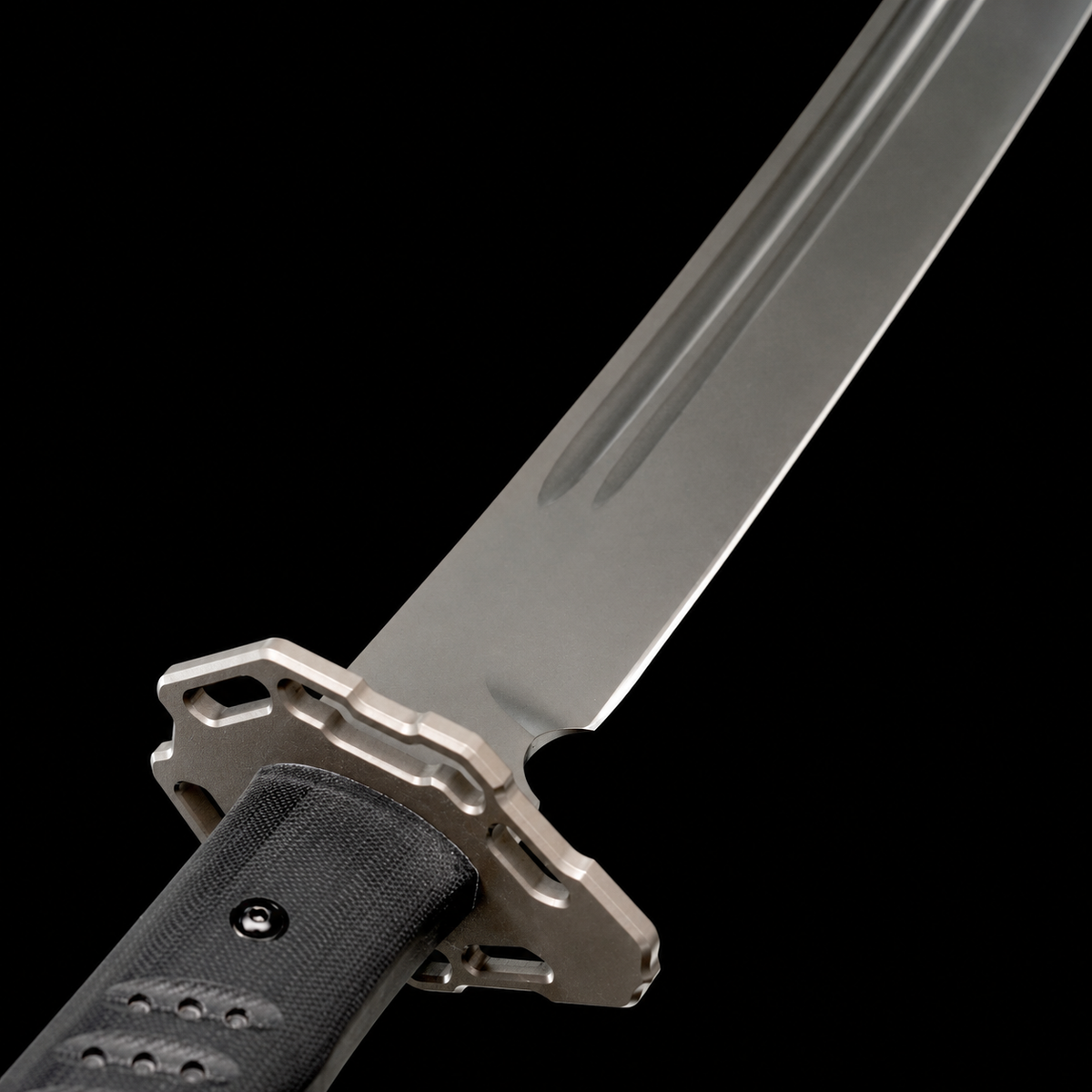 Storm Crow Short Sword