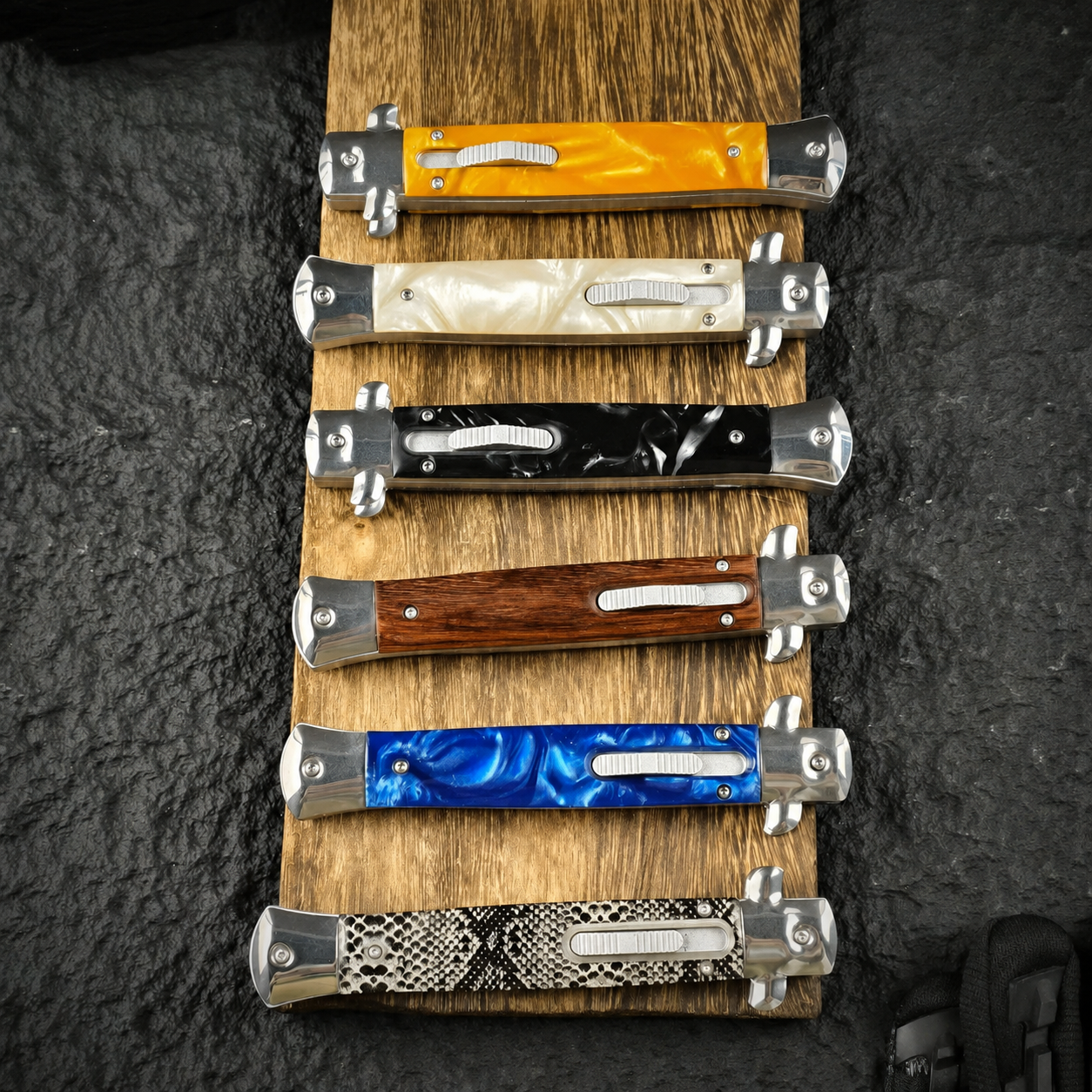 AKC OTF Knife
