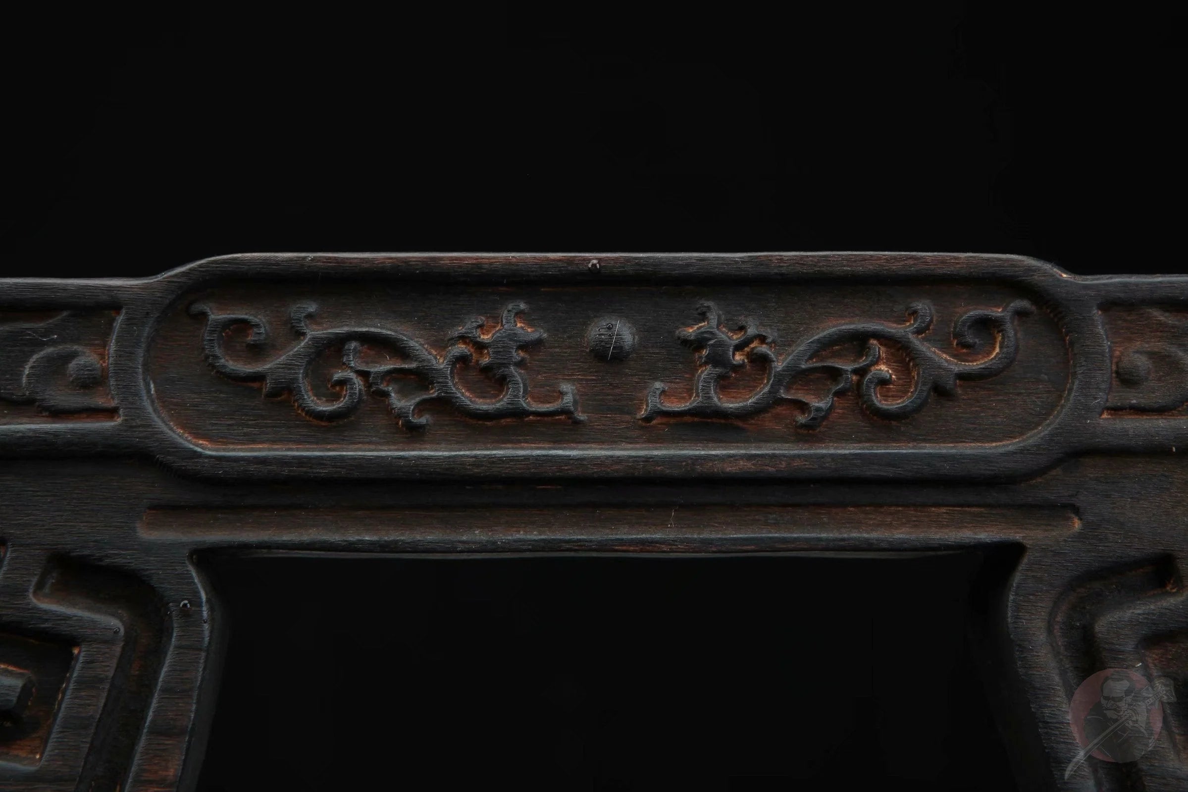 Double Dragon Sword Rack