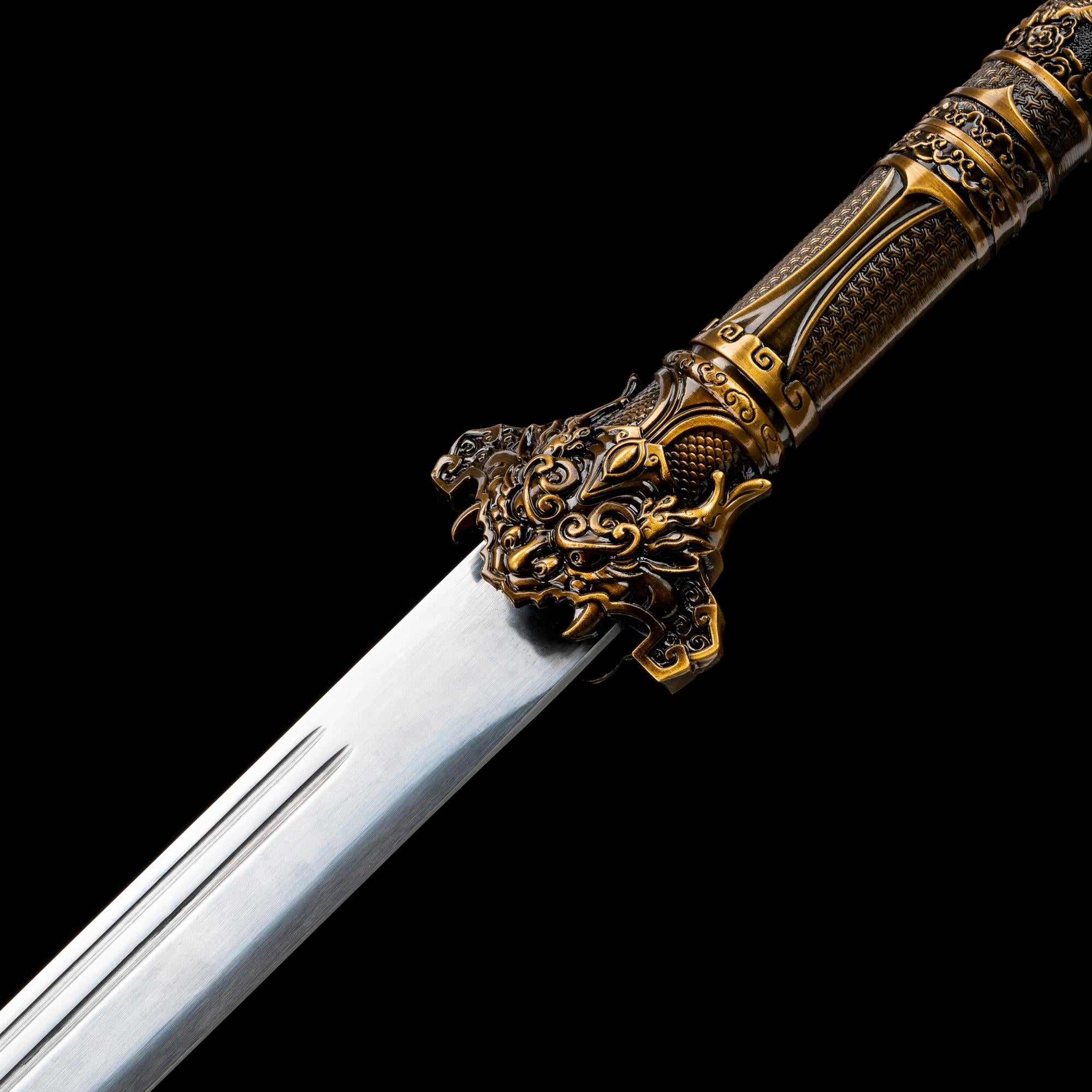 Dragon Saber 55” (Gold / Silver Edition)