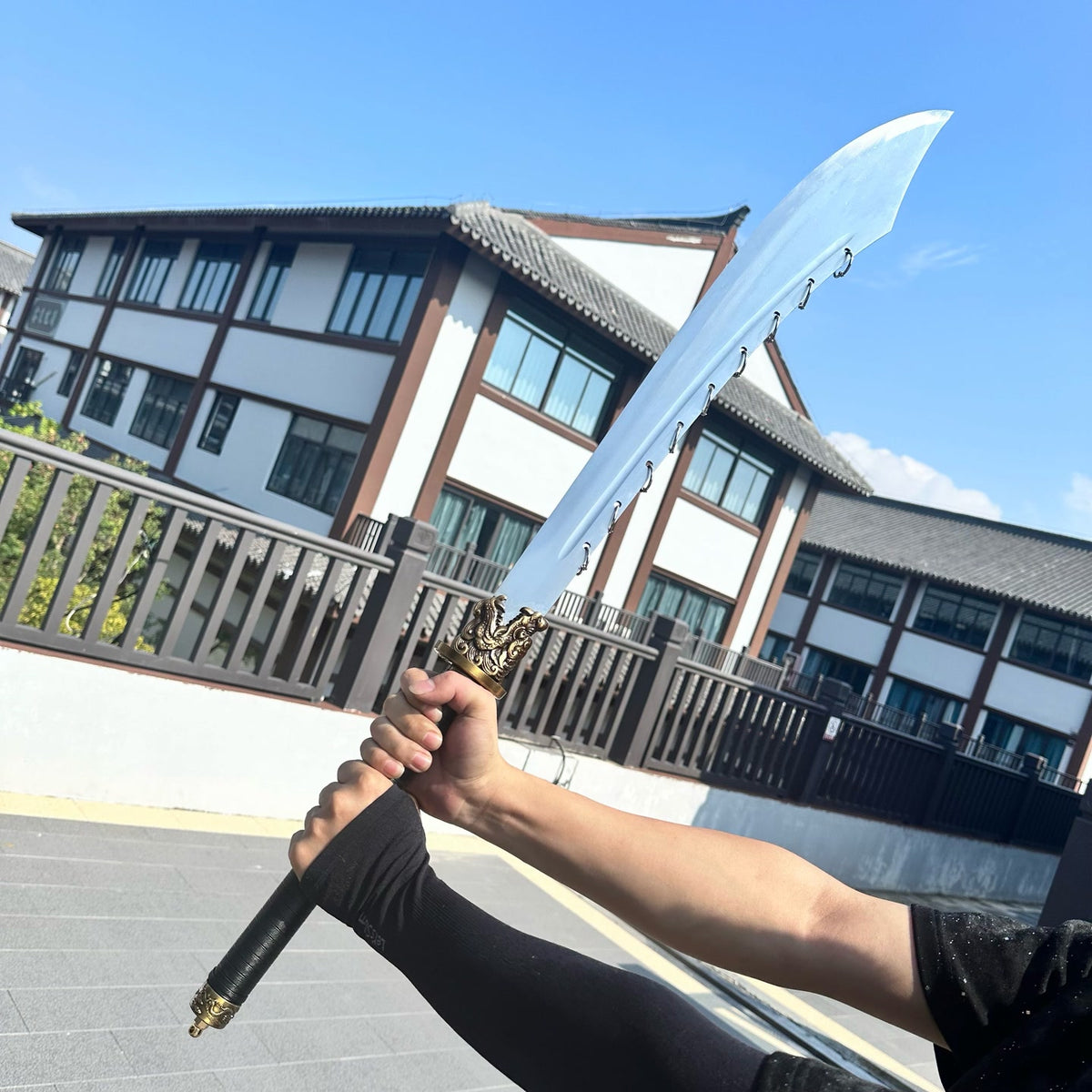 Integrated Outdoor Broadsword