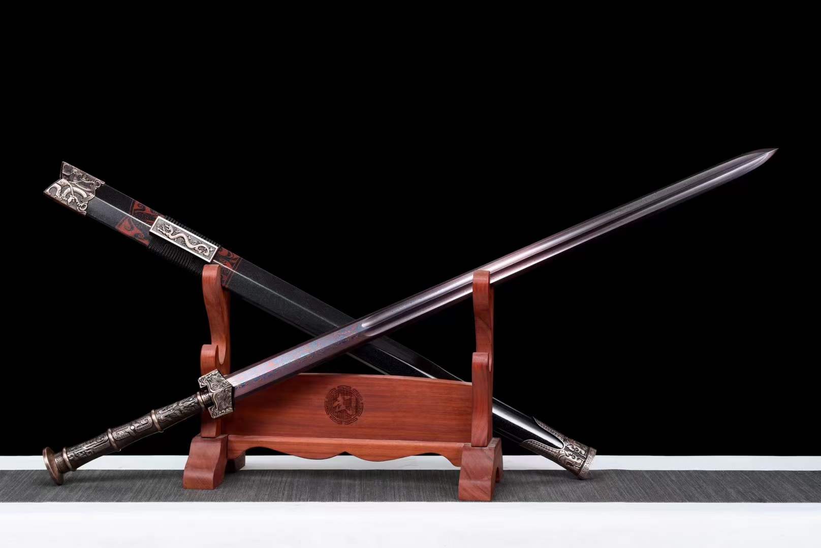 boxkatana Handmade Chinese Han Dynasty 青雲 Sword Damascus Steel Blade baking blue