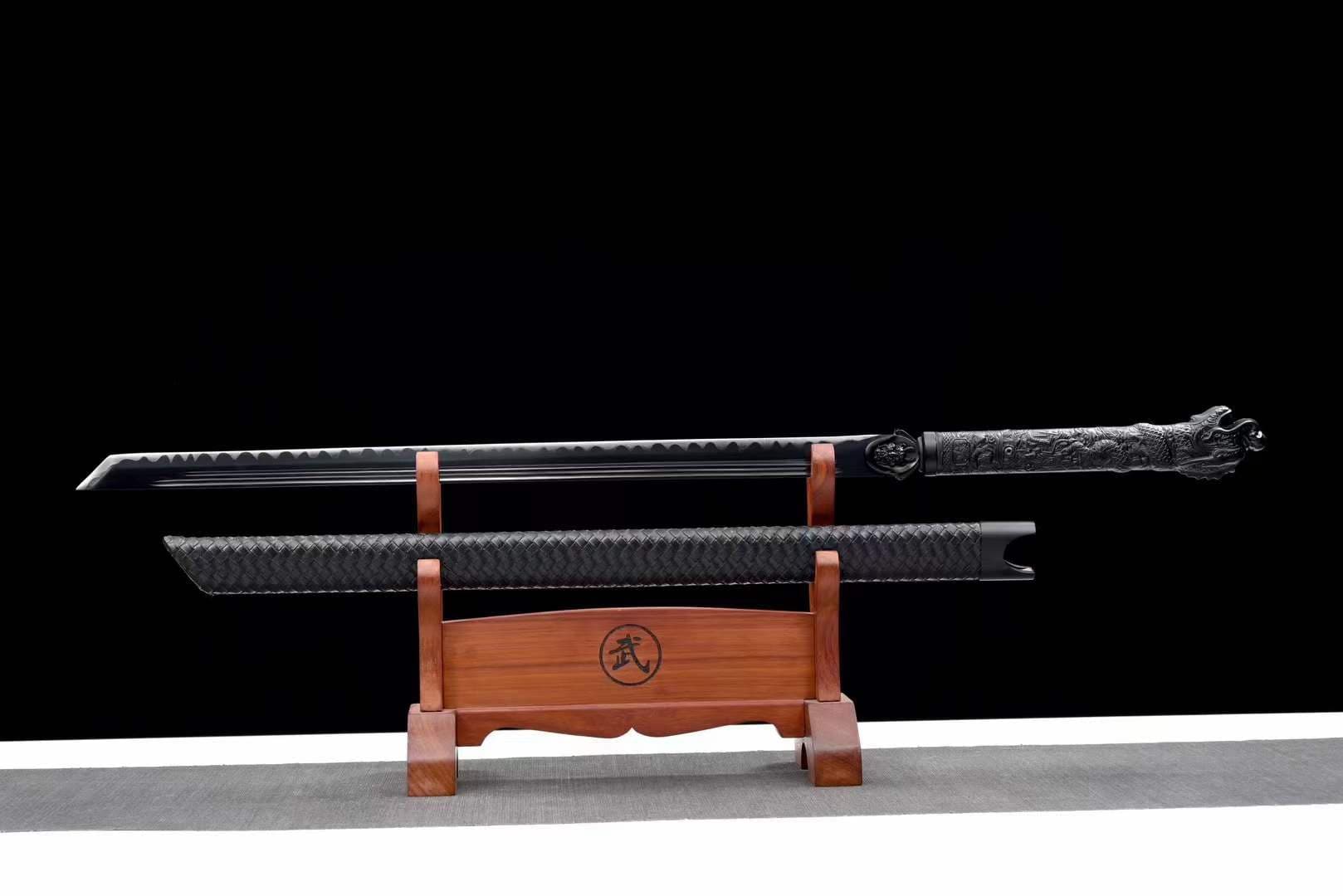 boxkatana Handmade Dragon Slayer Manganese Steel Chinese Sword With Black Blade