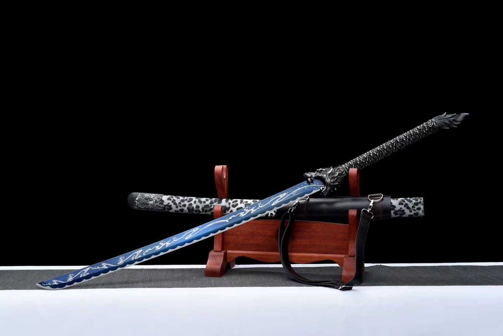 boxkatana Handmade Wolf Road Manganese Steel Chinese Sword Exclusive Flame Fireworks
